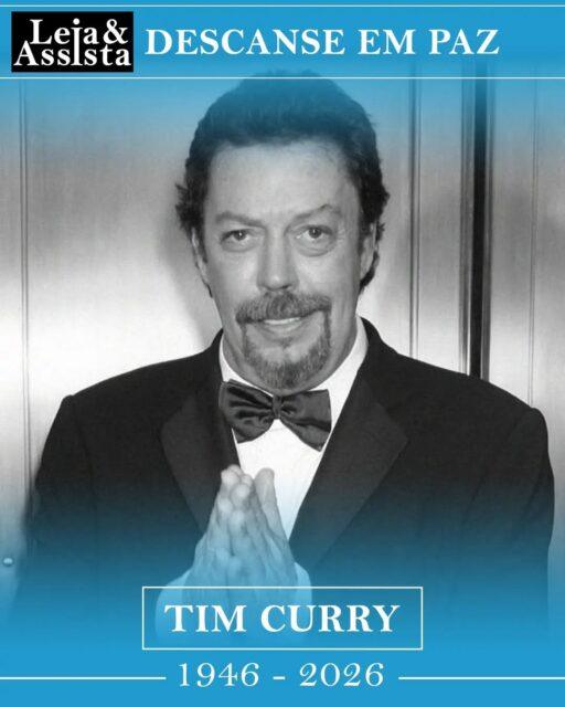 Aos 80 anos, morreu Tim Curry, ator conhecido por interpretar Pennywise, o famoso palhaço assassino e principal antagonista do popular filme/minissérie de 1990 "It: Uma Obra-Prima do Medo".Nesta quinta-feira, dia 26, o mundo do cinema foi marcado pela morte do ator inglês Tim Curry. Ele estava recluso há 14 anos, desde que sofreu um AVC, em 2012. No entanto, o artista voltou aos holofotes em 2025 em eventos que celebraram os 50 anos do filme The Rocky Horror Picture Show — produção que marcou sua carreira.Em 4 de novembro de 2025, em Nova York, ele fez uma de suas últimas aparições públicas durante a turnê de comemoração das cinco décadas do filme "The Rocky Horror Picture Show". Ao saudar o público, o ator brincou: "Gostaria de dizer que nunca fiquei sem pernas antes desta noite, mas não seria verdade. Infelizmente, estou atualmente em uma cadeira de rodas, então superem isso!”.Após o derrame, Curry passou a se locomover em uma cadeira de rodas, mantendo uma rotina discreta. Mesmo com o problema de saúde, ele voltou ao cinema em 2024 para participar do filme de terror slasher "Stream", marcando seu retorno ao trabalho após mais de uma década longe das câmeras.Entre os trabalhos mais importantes de Tim Curry, estão papéis icônicos que definiram sua carreira, tanto no cinema quanto na televisão. São eles: além dos filmes já mencionados, "The Rocky Horror Picture Show" (1975) e "It: Uma Obra-Prima do Medo" (1990), a lista inclui produções como "Os Sete Suspeitos" (1985), "A Lenda" (1985), "Annie" (1982), "Esqueceram de Mim 2: Perdido em Nova York" (1992) e "Os Três Mosqueteiros" (1993).Descanse em paz, Tim Curry.•••#timcurry #pennywise #pennywisetheclown #therockyhorrorpictureshow #descanseempaz