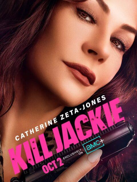 A atriz Catherine Zeta-Jones é o destaque do novo pôster oficial da série de suspense e ação "Kill Jackie". Ela interpretará a protagonista Jackie Price, uma ex-traficante internacional de drogas que tenta viver de maneira anônima e luxuosa, negociando obras de arte pelo mundo.A estreia internacional no Reino Unido e nos Estados Unidos (pela AMC+) está marcada para 2 de outubro de 2026. No Brasil, a série estreará com exclusividade no Globoplay ainda no segundo semestre do mesmo ano.•••#killjackie #catherinezetajones #seriesdesuspense #seriesdeação #globoplay