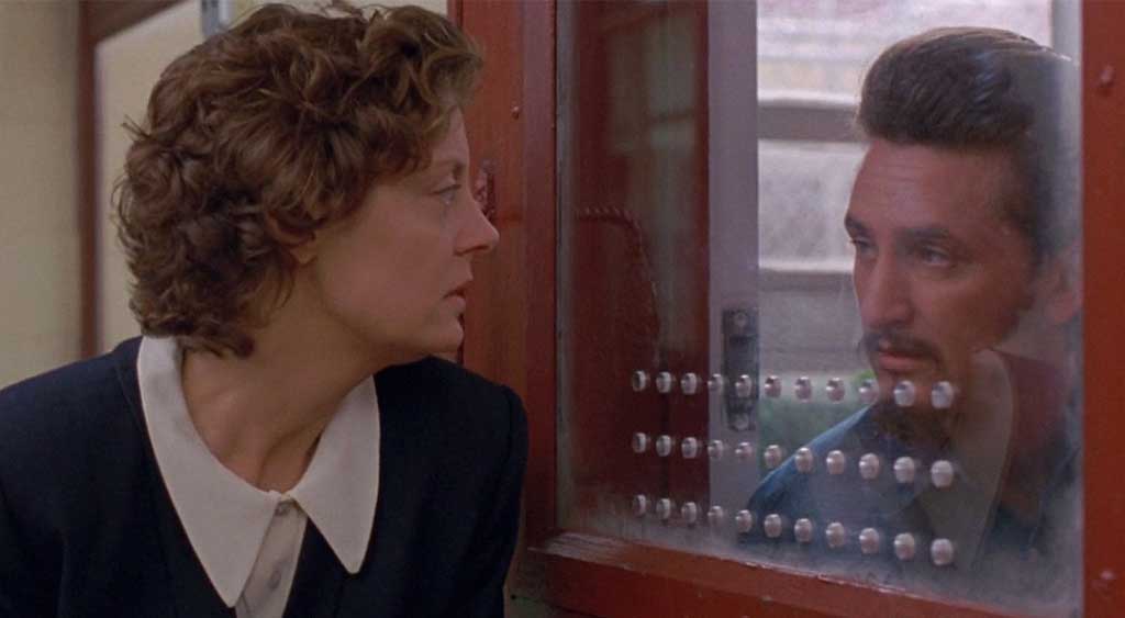 Irmã Helen Prejean e Matthew Poncelet conversam.