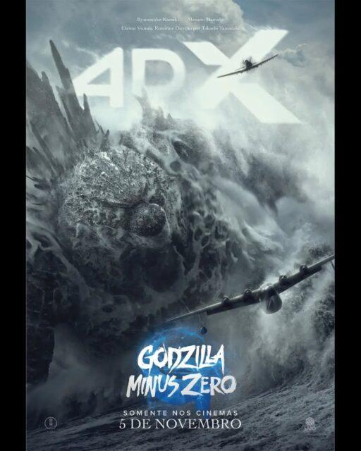 Pôster de alto impacto do filme "Godzilla Minus Zero" para anunciar a experiência em 4DX — tecnologia de exibição que combina projeção tradicional com efeitos sensoriais e ambientais sincronizados com o que acontece na tela.O filme japonês dirigido por Takashi Yamazaki será distribuído no Brasil pela Sato Company. Sua estreia está marcada para 5 de novembro de 2026.•••#godzillaminuszero #godzilla #filmesdeação #takashiyamazaki #kaiju