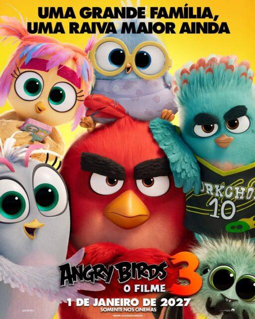 Com este pôster de "Angry Birds 3: O Filme", divulgado pela Paramount Pictures Brasil, fica evidente que a família Angry Birds ficou ainda maior. Imagine, então, o quanto cresceu o nível da diversão!O terceiro filme da franquia de animação Angry Birds estreia em 1º de janeiro de 2027 nos cinemas.•••#angrybirds #angrybirds3 #filmesdeanimação #jasonsudeikis #emmamyers