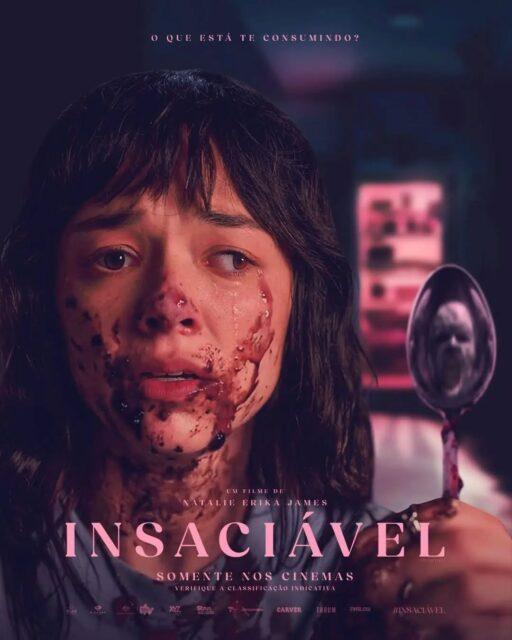 Novo pôster oficial do filme "Insaciável", com direção e roteiro de Natalie Erika James.O longa-metragem, um terror corporal (body horror), tem como protagonista a atriz Midori Francis, que interpreta Hana, uma estudante de medicina que desenvolve uma obsessão perigosa pela perda de peso e descobre que algumas promessas de transformação escondem segredos perturbadores.A pergunta que fica é: até onde você iria para alcançar o corpo dos seus sonhos?A estreia nos cinemas brasileiros está prevista para agosto. Aguarde.•••#insaciável #terrorcorporal #midorifrancis #filmesdehorror #emagrecercomendo