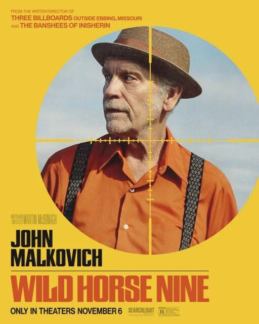 Confira os pôsteres do elenco principal de "Cavalo Selvagem Nove" (Wild Horse Nine), longa-metragem de comédia negra e thriller político escrito e dirigido por Martin McDonagh.A trama é ambientada em 1973, pouco antes do golpe militar no Chile que depôs o presidente Salvador Allende.Os artistas e seus respectivos personagens presentes na galeria acima são:• John Malkovich como Chris Carlisle;• Sam Rockwell como Lee Chesterfield;• Steve Buscemi como MJ;• Mariana di Girolamo (Monica);• Ailín Salas (Alicia);• Parker Posey (Margie).A estreia mundial de "Wild Horse Nine" aconteceu em 3 de setembro de 2026, durante a 83ª edição do Festival Internacional de Cinema de Veneza, e rendeu a John Malkovich o Prêmio de Melhor Ator (Copa Volpi).Anote em sua agenda: "Cavalo Selvagem Nove" será lançado nos cinemas brasileiros em 5 de novembro de 2026.•••#cavaloselvagemnove #filmesdecomedia #humornegro #filmesdesuspense #martinmcdonagh