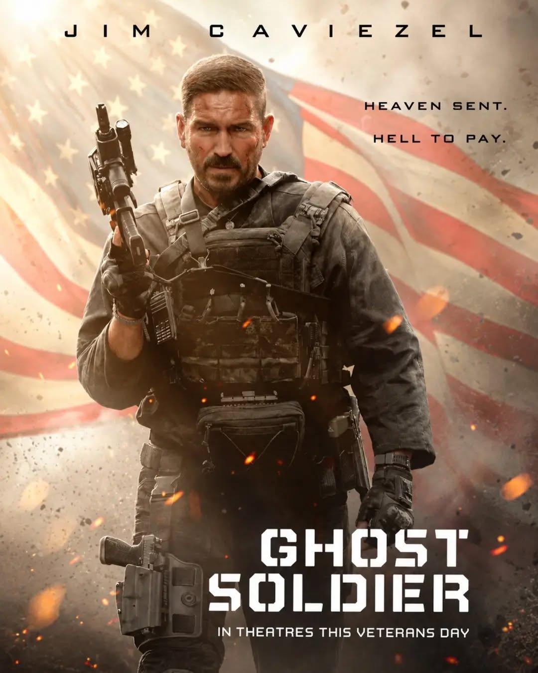 O pôster do filme "Ghost Soldier" destaca Jim Caviezel no papel de Henry 'Fitz' Fitzgerald.A história acompanha o ex-Boina Verde Henry “Fitz” Fitzgerald, que usa suas habilidades para defender sua comunidade no Wyoming contra uma corporação gananciosa.Jim Caviezel lidera o elenco principal, ao lado de Olivia Thirlby, Beau Knapp, Garret Dillahunt e Shea Whigham.A produção tem direção de William Eubank e roteiro escrito por Chris Papasadero.O longa-metragem de ação é produzido em parceria pelas empresas Columbia Pictures, Mandalay Pictures, Project X Entertainment e Alien Films Entertainment.O filme ainda não tem data de estreia oficial nos cinemas do Brasil. Nos Estados Unidos, a estreia está marcada para 11 de novembro, Dia dos Veteranos (Veterans Day).•••#ghostsoldier #jimcaviezel #filmesdeação #garretdillahunt #oliviathirlby
